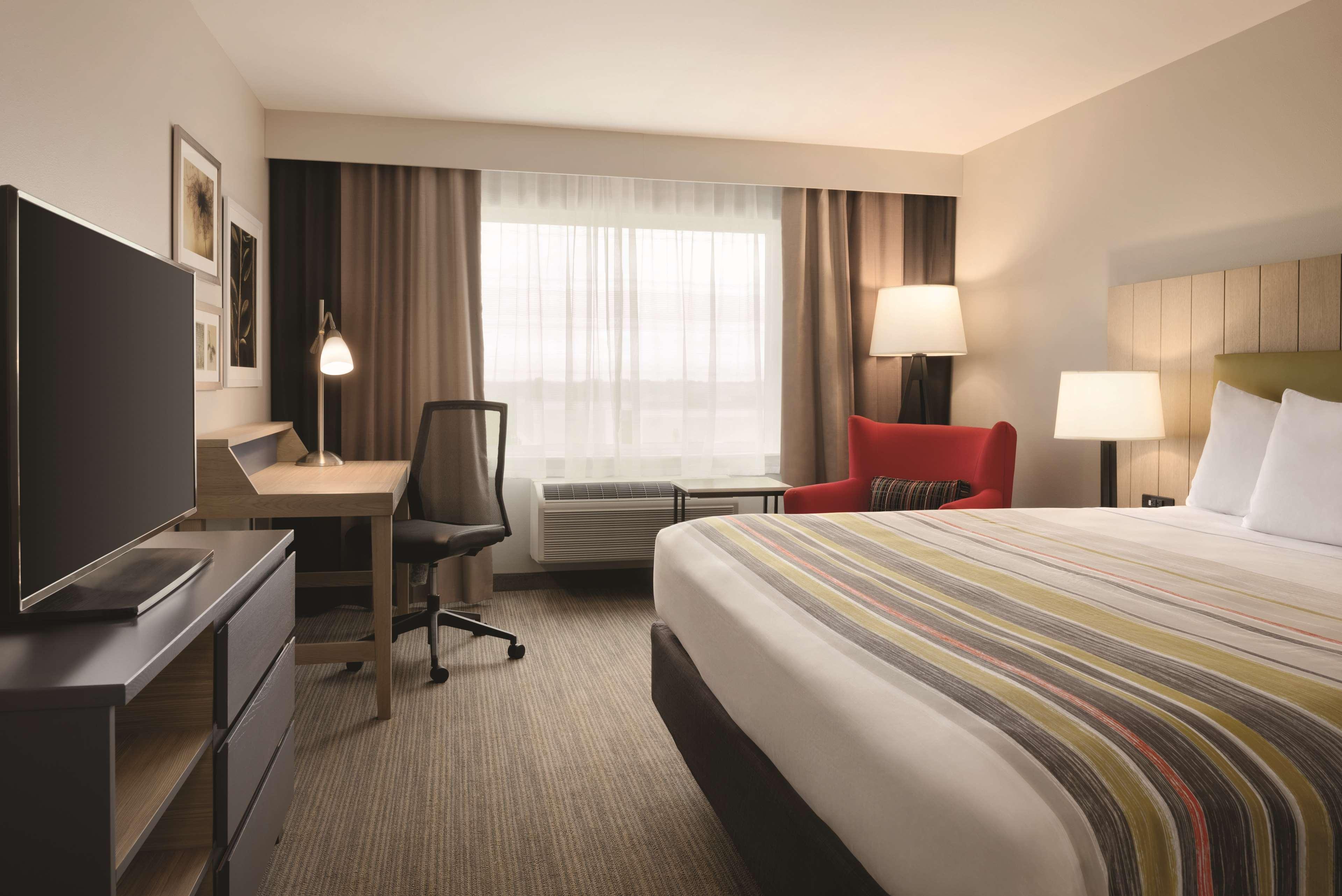 Country Inn & Suites By Radisson, Ft Atkinson, Wi Fort Atkinson Bagian luar foto
