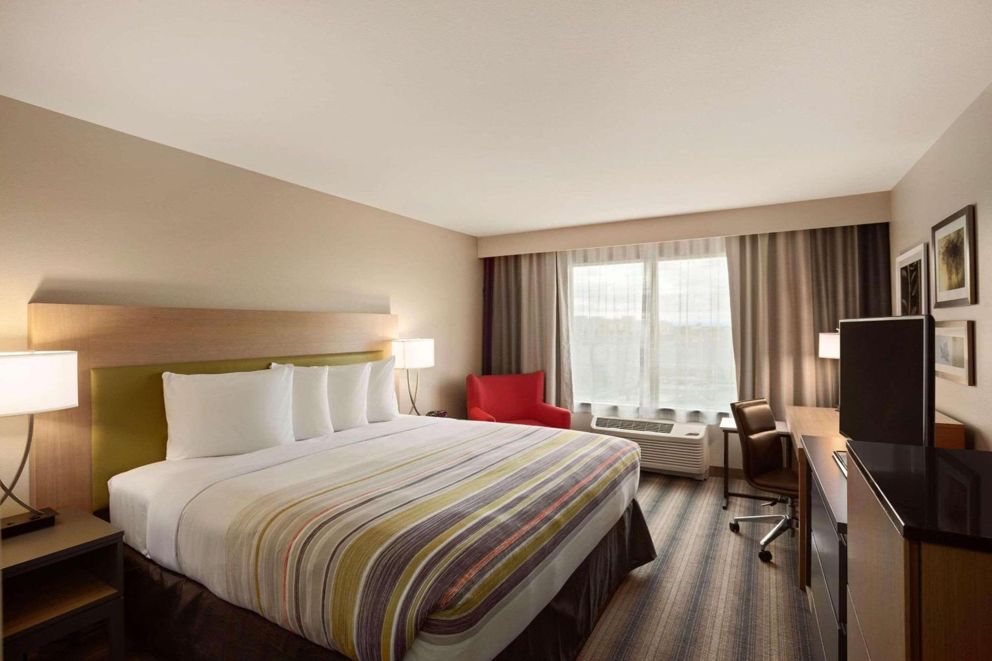 Country Inn & Suites By Radisson, Ft Atkinson, Wi Fort Atkinson Bagian luar foto